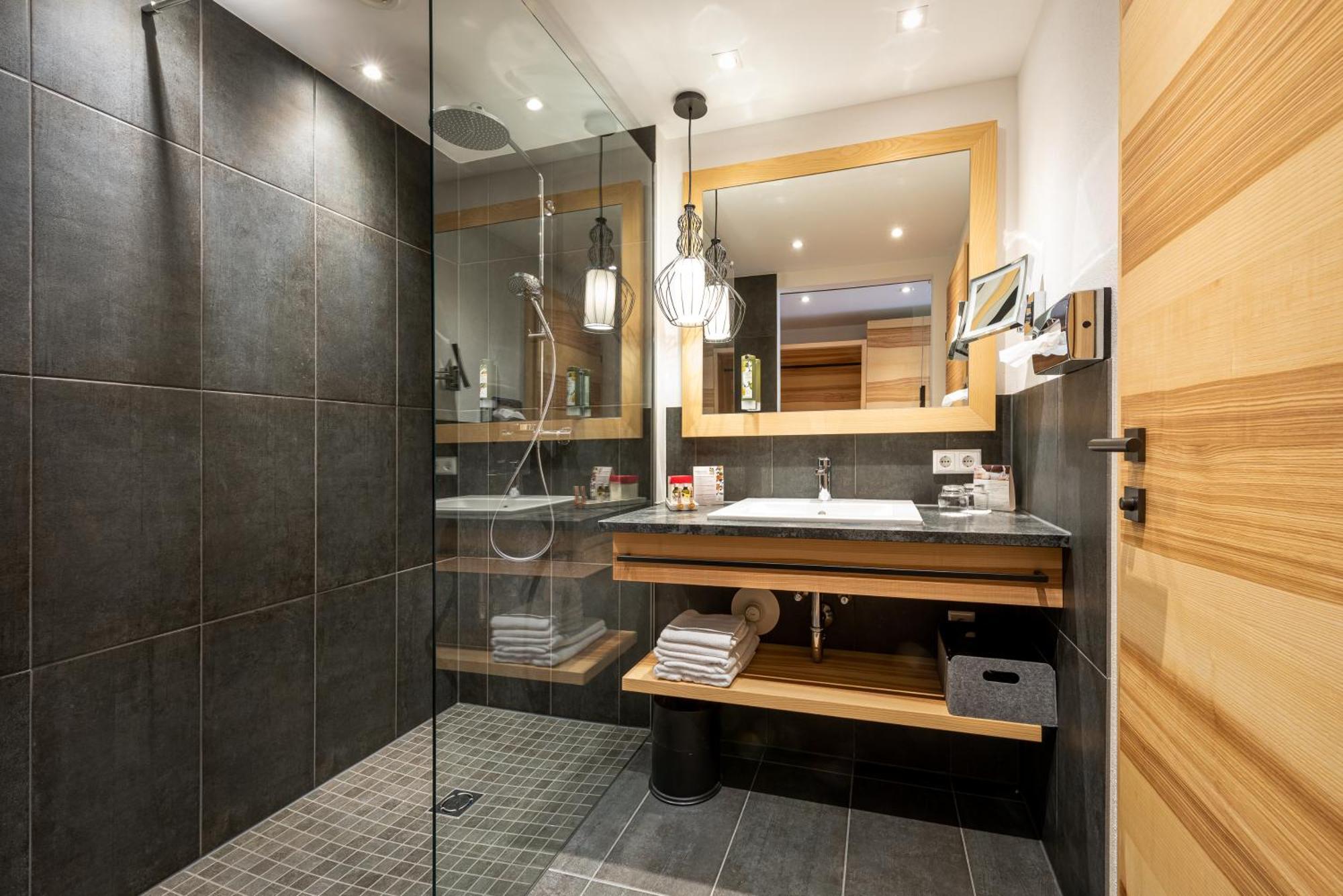 Hotel Der Loewe Lebe Frei Leogang Bagian luar foto
